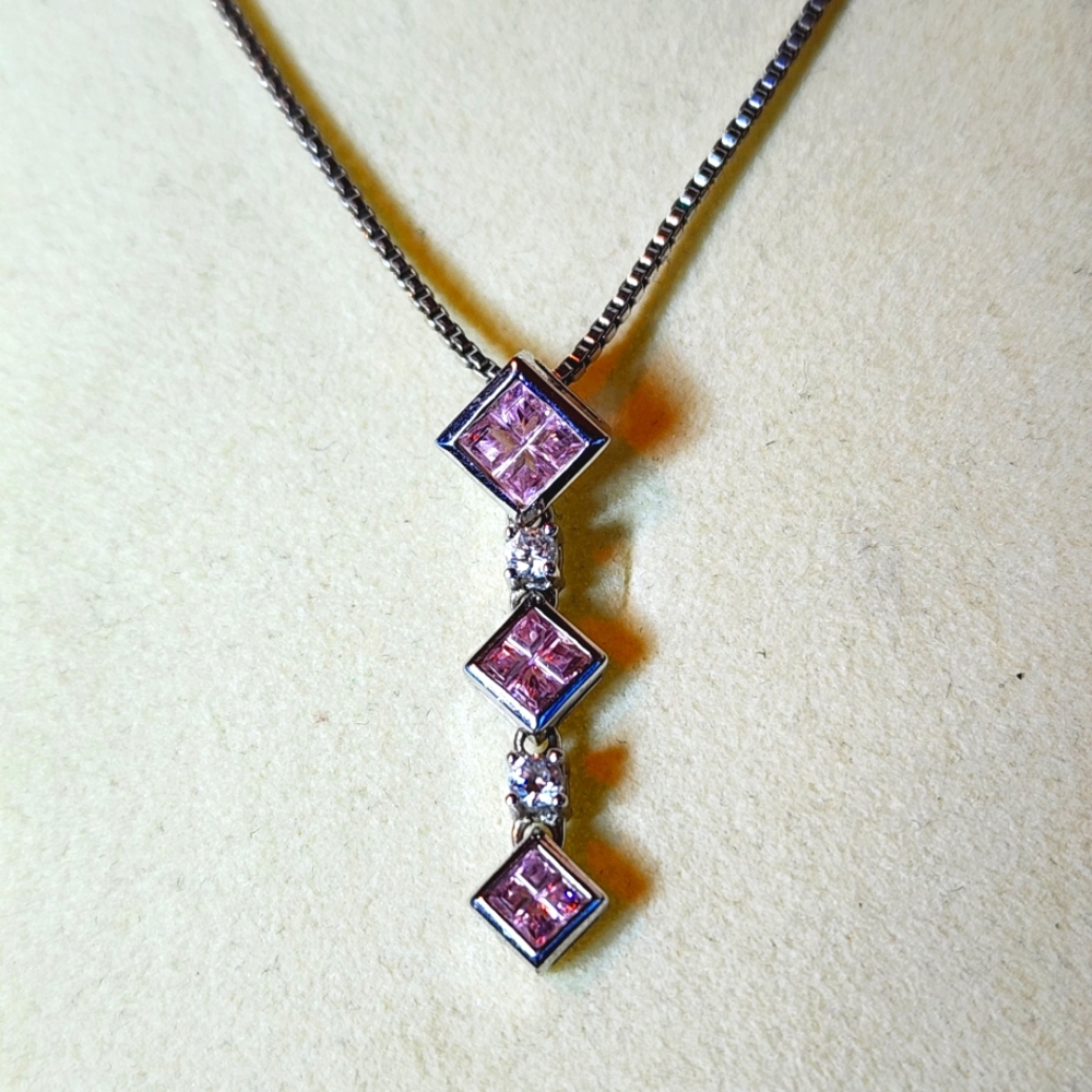Gorgeous Kay Jewelers Pink Sapphire & Diamond Past ♡ Present ♡ Future Necklace